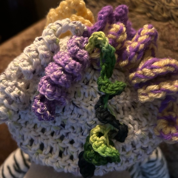 Crochet kid hat - Picture 4 of 4